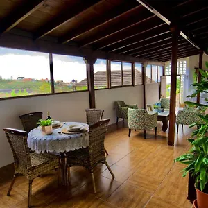 https://casa-cueva-la-herencia.adeje-hotels.com